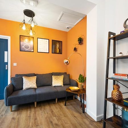 7 Bedroom House Ensuite Rooms, Fully Equipped Kitchen, Free Wifi, Tvs In All Rooms City Centre Close To A46 Inspire Homes 코번트리 외부 사진