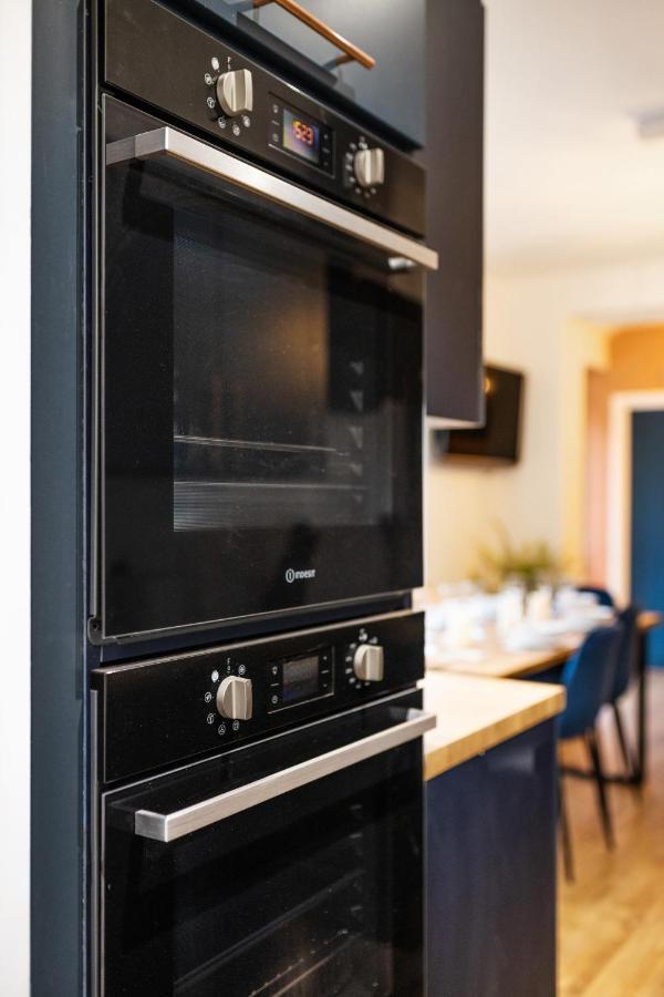 7 Bedroom House Ensuite Rooms, Fully Equipped Kitchen, Free Wifi, Tvs In All Rooms City Centre Close To A46 Inspire Homes 코번트리 외부 사진